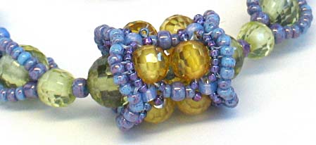 Hour Glassy Bead